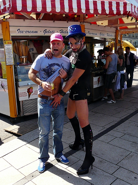 P1040986.jpg - Christopher Street Day 2010