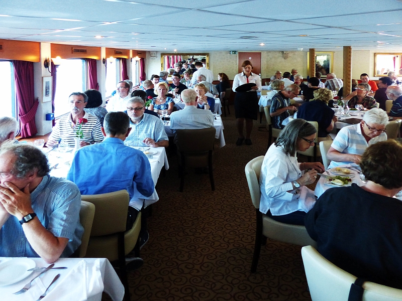 BS22.06.2013-18.43.24_B.jpg - MS Princess, Restaurant im Oberdeck