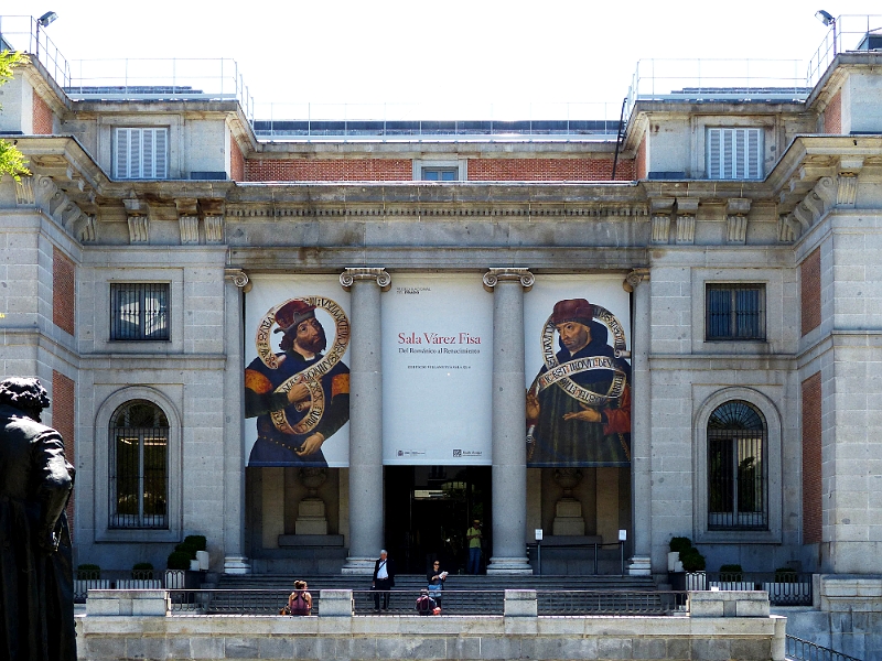 MA13.05.2014-14.02.41.jpg - Madrid, Retrio, Museum del Prado, Eigang