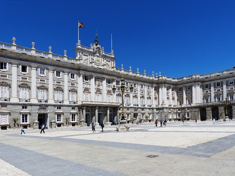 MA13.05.2014-15.08.49.jpg - Madrid, Centro, Madrider Stadtschloss, Königliche Palast