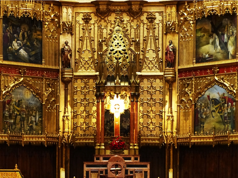 MA17.05.2014-10.39.54.jpg - Madrid, Centro, Kirche Iglesia de la Santa Cruz, Altar