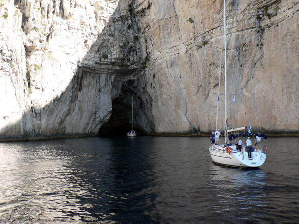 Die Grotten von Paxos