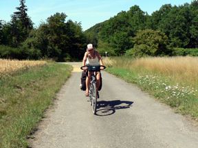 Radweg vor Neu-Eichenberg