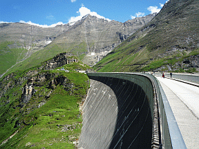 Staumauer Mooserboden