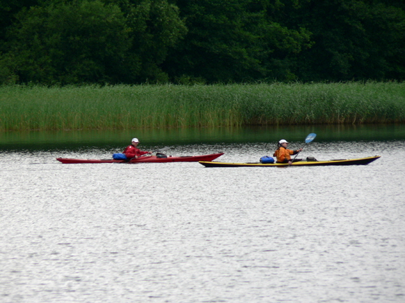 Kajakfahrer auf dem Jezioro Niegocin (Löwentin See)